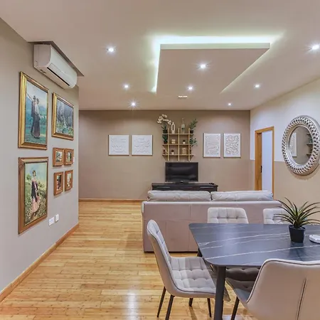 Lovely Spacious 3br In The Heart Of St'julians By 360 Estates * Saint Julian's