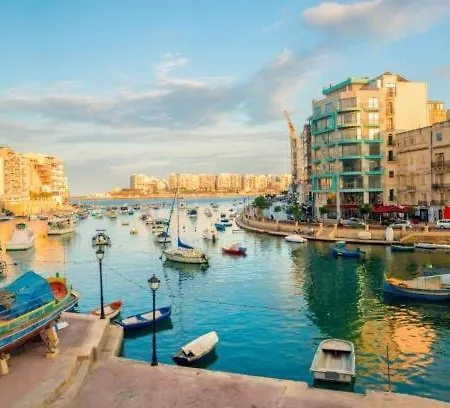 アパート Lovely Spacious 3br In The Heart Of St'julians By 360 Estates *