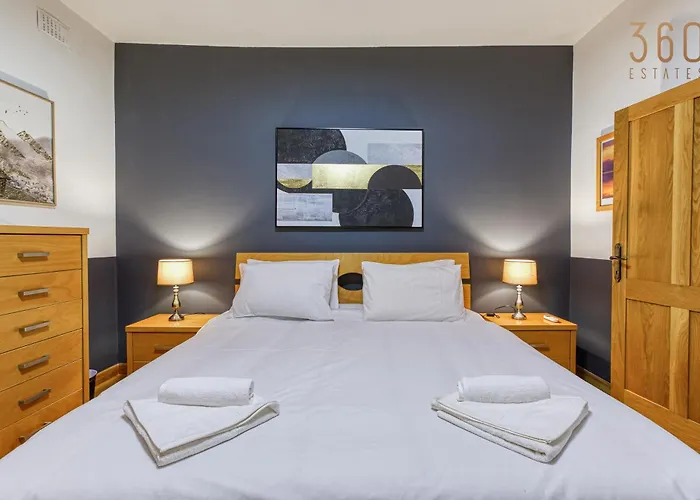 Διαμέρισμα Lovely Spacious 3br In The Heart Of St'julians By 360 Estates *