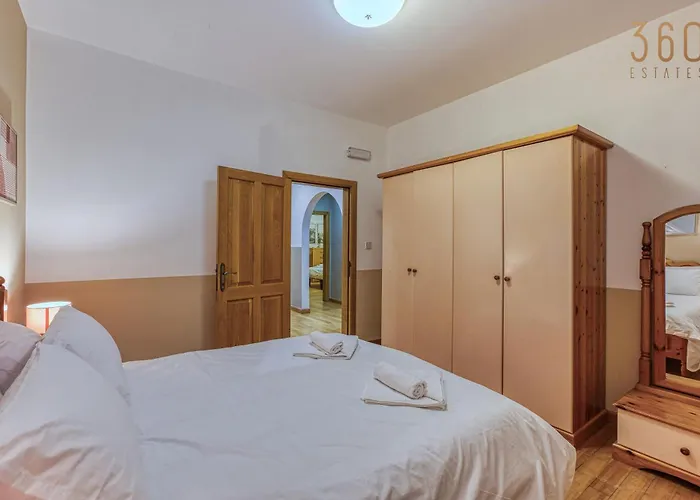 Lovely Spacious 3br In The Heart Of St'julians By 360 Estates