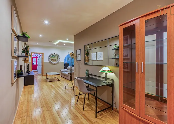 Διαμέρισμα Lovely Spacious 3br In The Heart Of St'julians By 360 Estates *