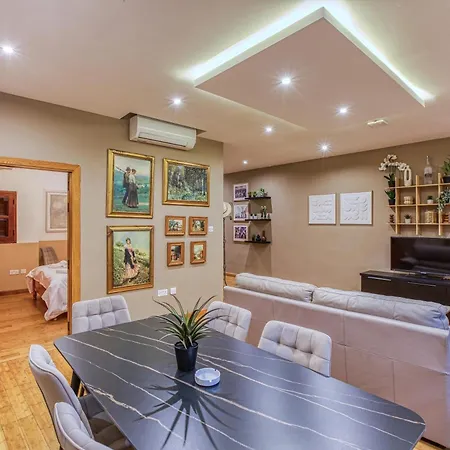Διαμέρισμα Lovely Spacious 3br In The Heart Of St'julians By 360 Estates